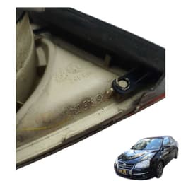 Lanterna Tras Tampa Dir Fumê Vw Jetta 2008 1k5945094 Detalhe